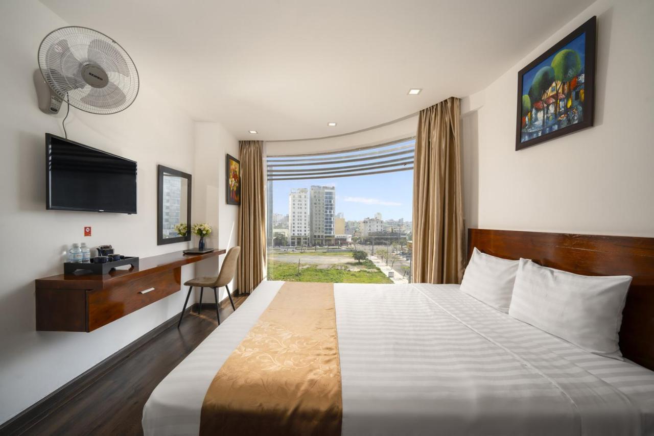 Waikiki Beach Hotel Da Nang Eksteriør billede