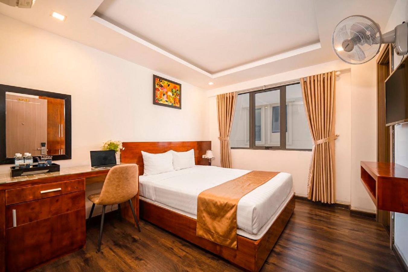 Waikiki Beach Hotel Da Nang Eksteriør billede