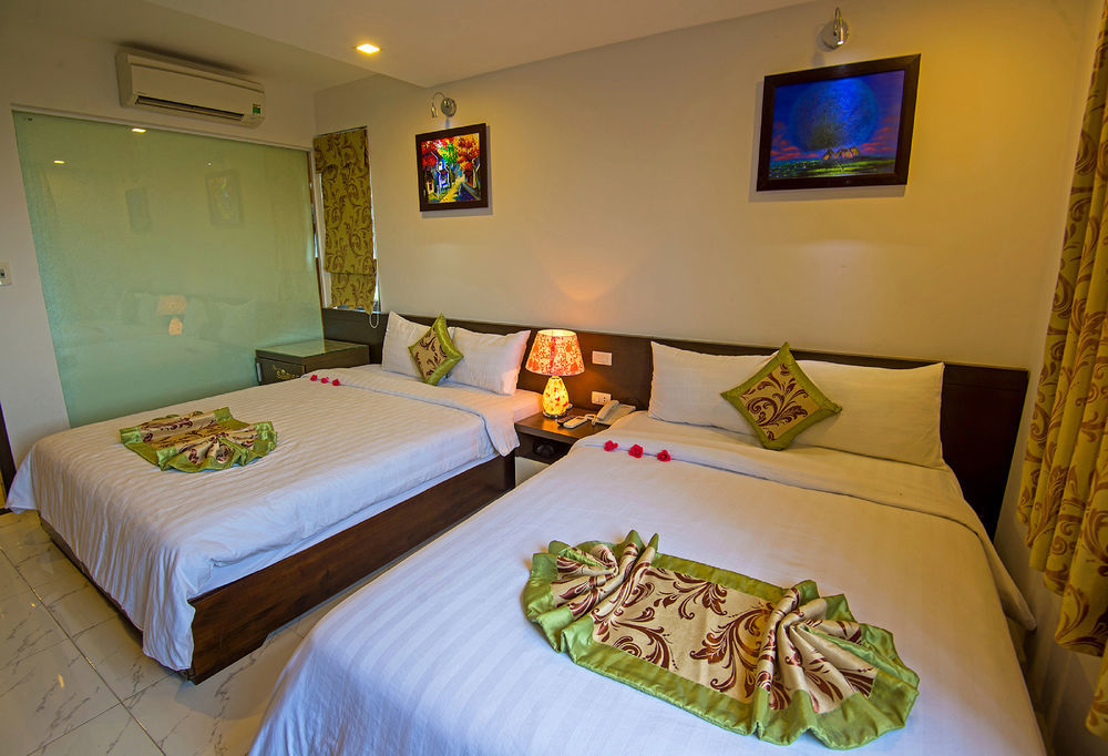 Waikiki Beach Hotel Da Nang Eksteriør billede